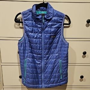 Patagonia Blue Quilted Vest with Teal Accents